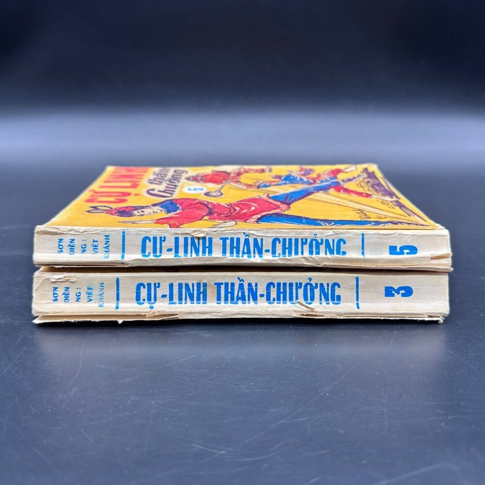 Vintage Vietnamese Martial Arts Novels Cụ Linh Thần Chưởng Volumes 3 and 5 Retro - Picture 3 of 9